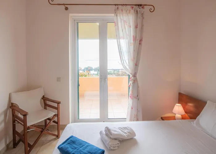 Angela's Garden Sea View Апартаменты *