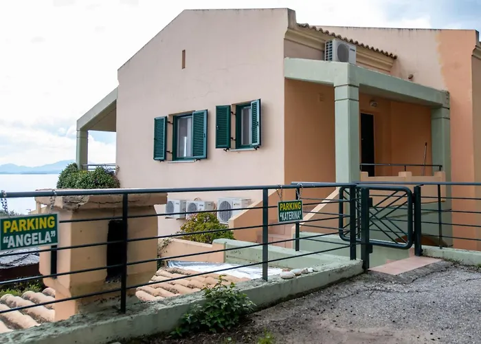 Angela's Garden Sea View