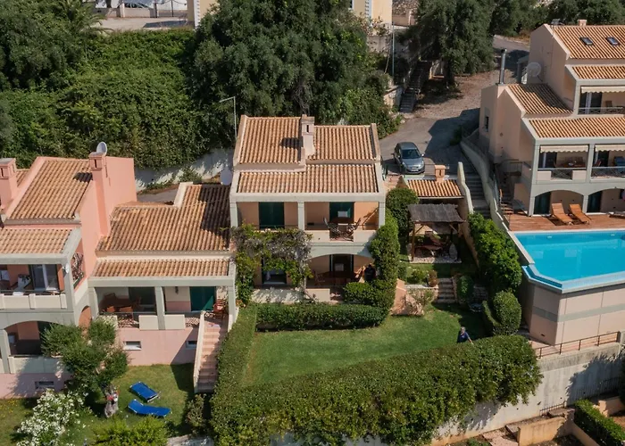 Lejlighed Angela's Garden Sea View *