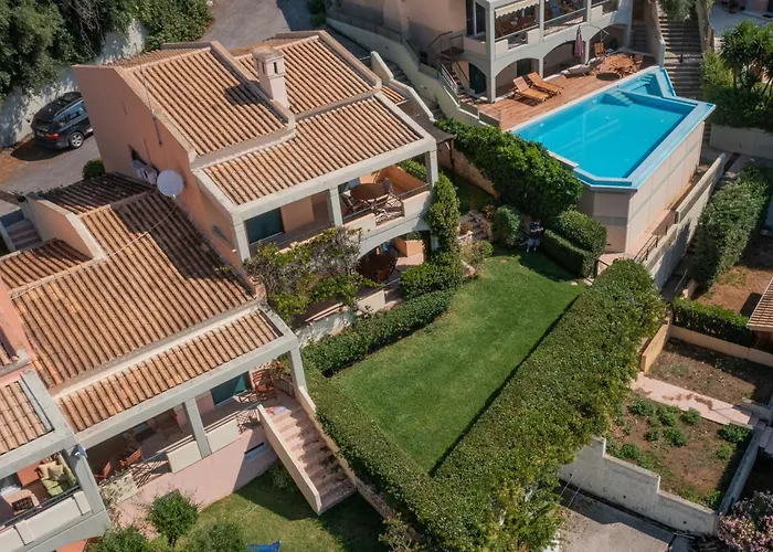 Angela's Garden Sea View